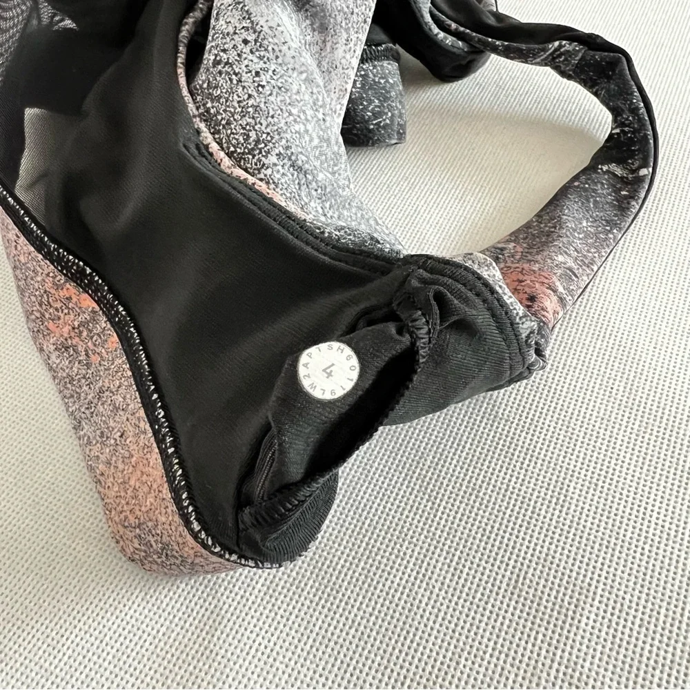 Lululemon Invigorate Bra Size 4 Azurite Poppy Coral Multi - Picture 7 of 7